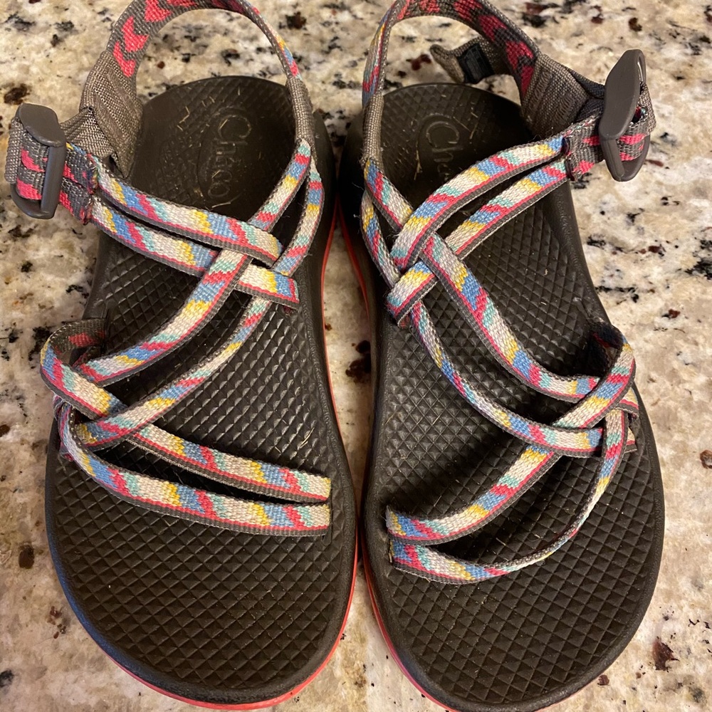 Chaco girl sandals